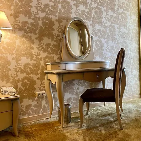 Курортный комплекс Duni Marina Royal Palace 5*