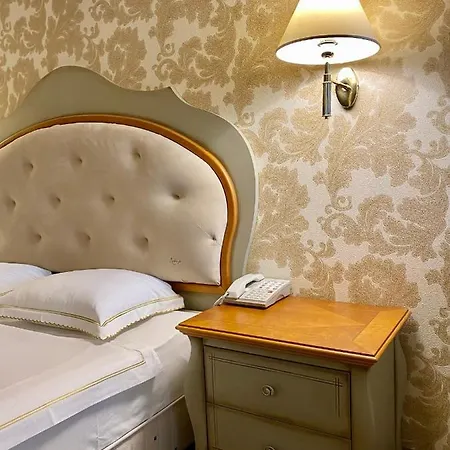 Duni Marina Royal Palace