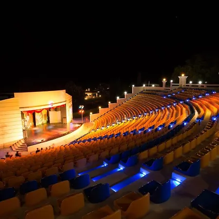 Θέρετρο Duni Marina Royal Palace Σωζόπολη