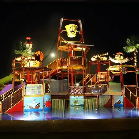 Duni Marina Royal Palace 5* سوزوبول
