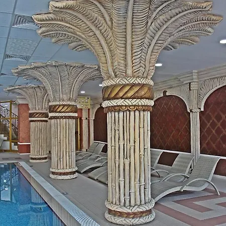Duni Marina Royal Palace 5* سوزوبول