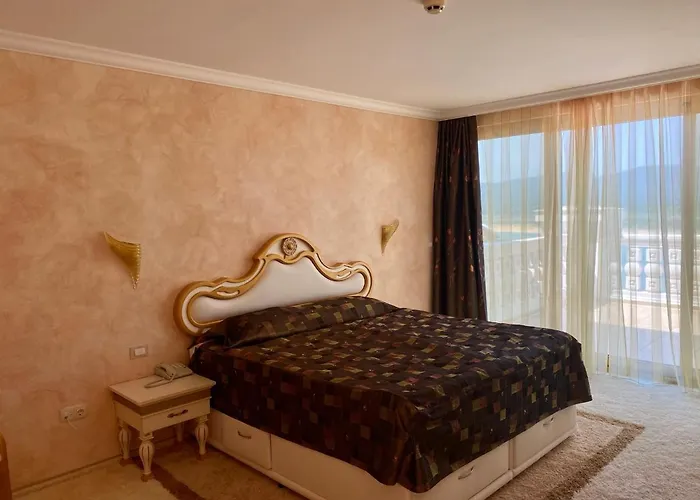 Semesteranläggning (resort) Duni Marina Royal Palace 5*