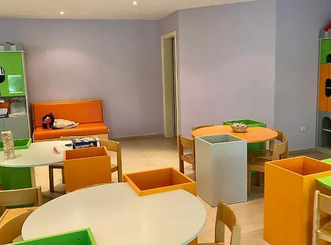 Semesteranläggning (resort) Duni Marina Royal Palace 5*